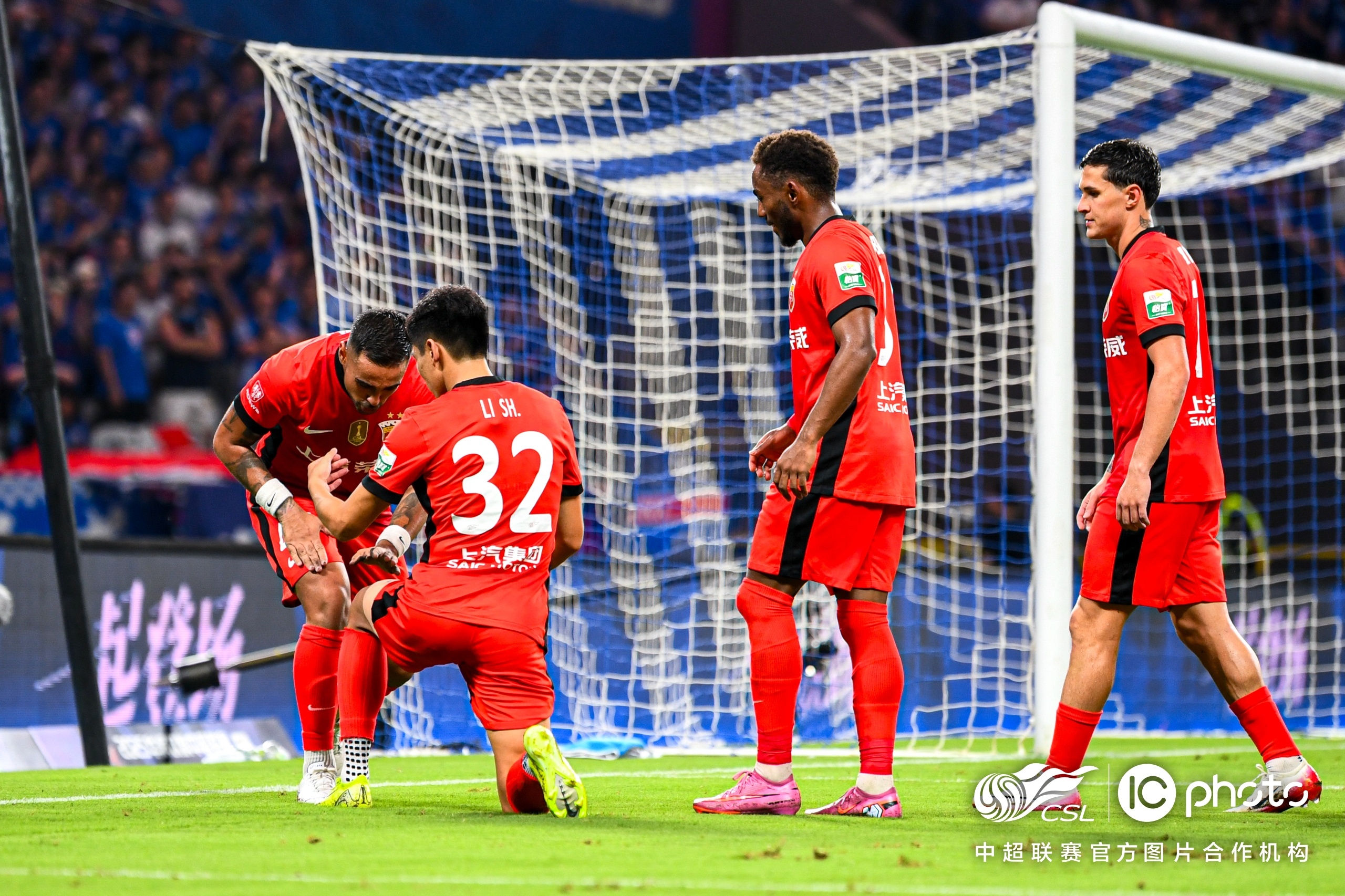 利物浦迎CBA季后赛关键赛；关键时刻门线救险；信心回归；轮换策略成焦点的简单介绍-九游体育app