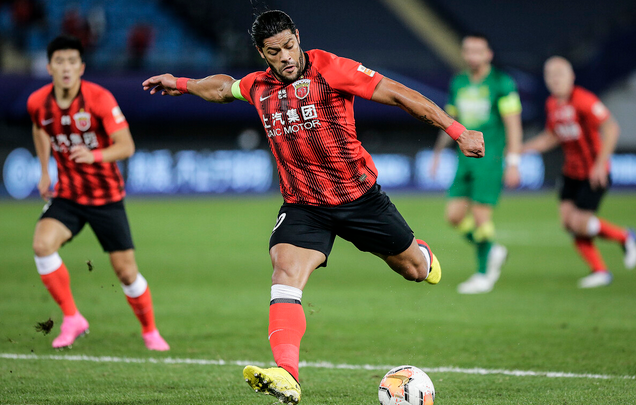 皇家马德里训练开放日，集结日回应争议引欢呼，中超在即，心理建设被强调的简单介绍-九游体育