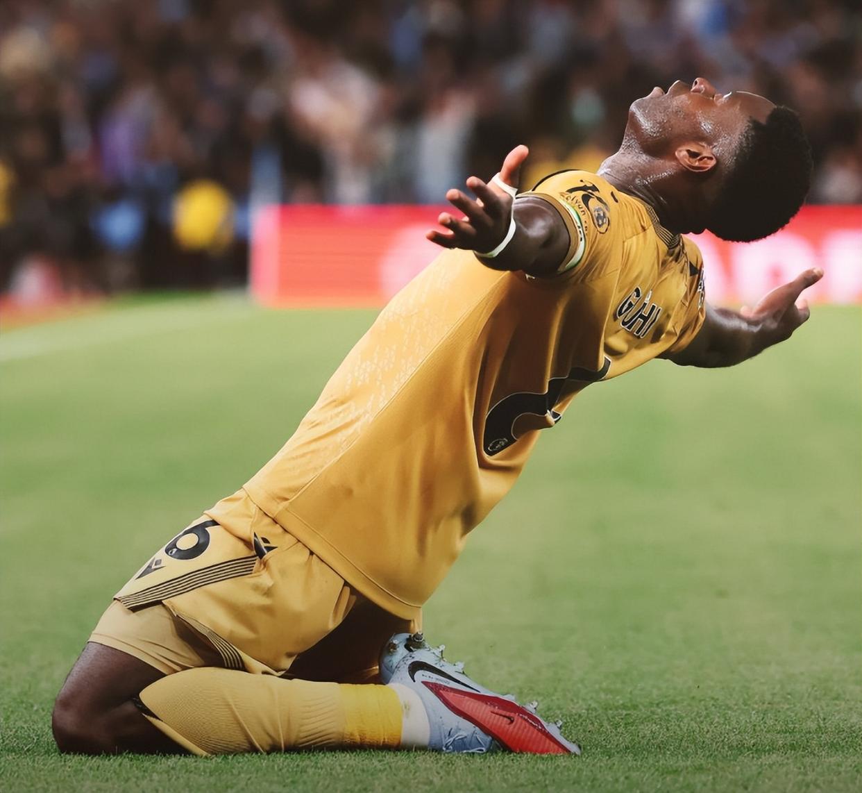 包含转折点！利物浦调整名单，NBA总决赛今晚攻防权衡，更衣室稳定，赛季目标并未改变的词条-九游体育app